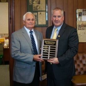Robert Dewey and Mayor Daniel Knapik.
